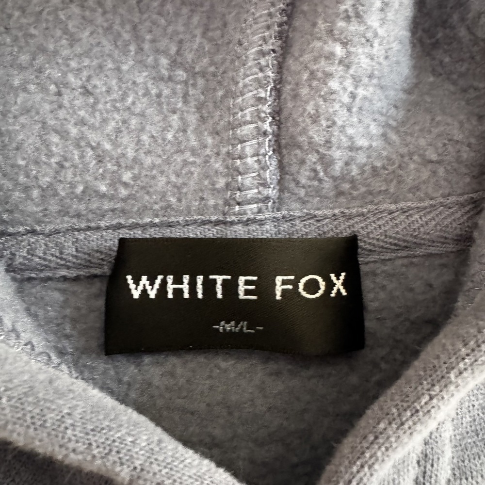 White Fox Vol.3 Women's Pullover Hoodie Size M/L Ocean Blue - Picture 5 of 9
